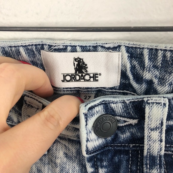 Jordache High Rise Slim Vintage Crop Acid Wash Jeans - Picture 4 of 12